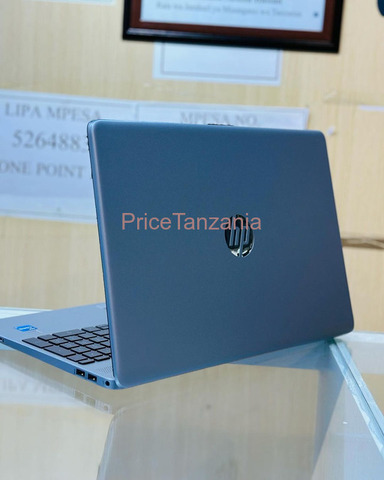 (2022) HP Laptop 250 G9 SSD Blue - 2/5